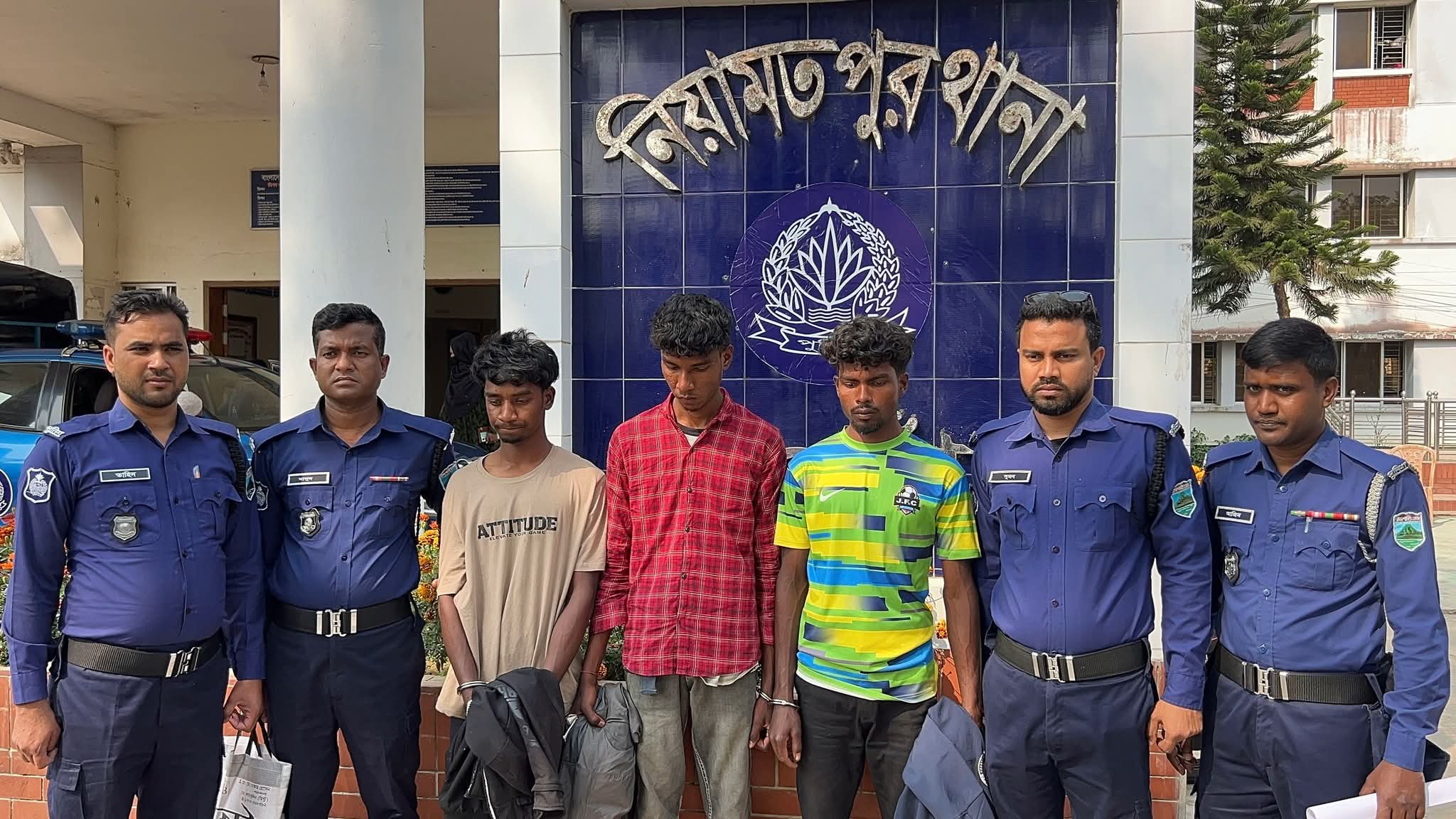 বিয়েবাড়ি থেকে তরুণীকে নিয়ে গিয়ে সংঘবদ্ধ ধর্ষণের অভিযোগ