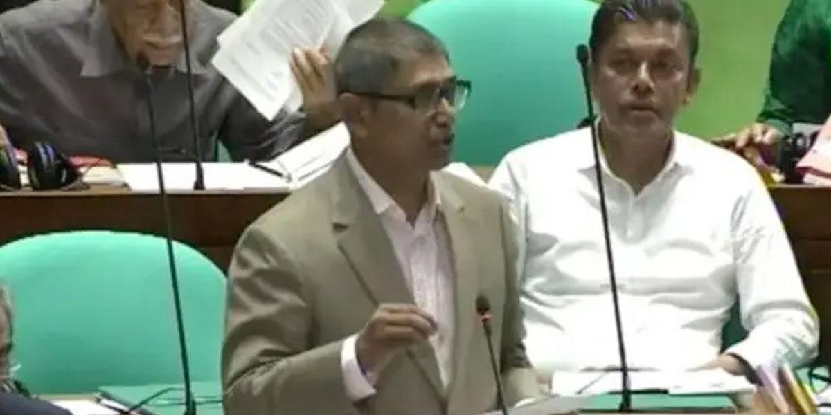 ভুয়া মুক্তিযোদ্ধাদের চিহ্নিত করতে কাজ করছি : মুক্তিযুদ্ধমন্ত্রী