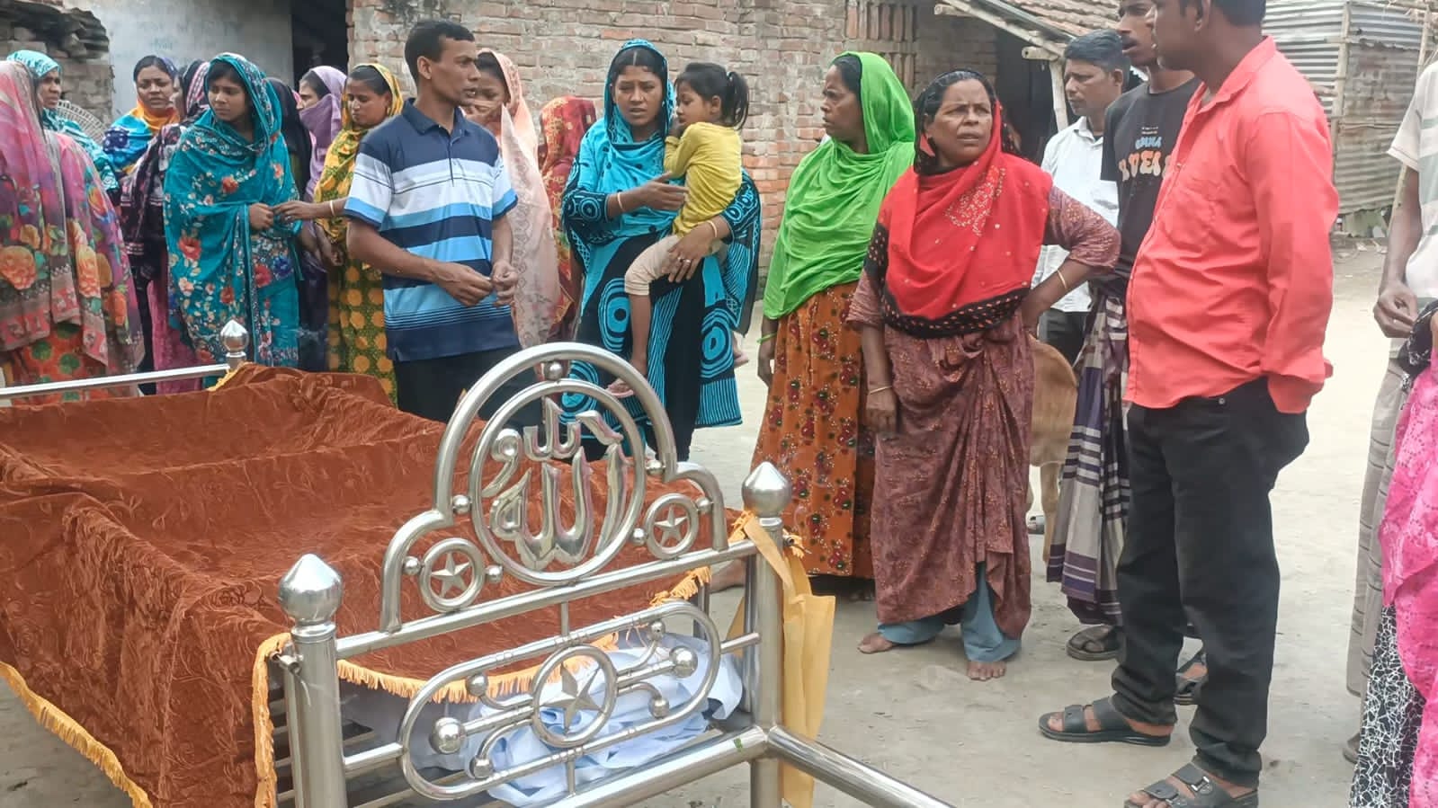 নওগাঁয় ভুল চিকিৎসায় প্রসূতির মৃত্যু, অভিযোগ পরিবারের