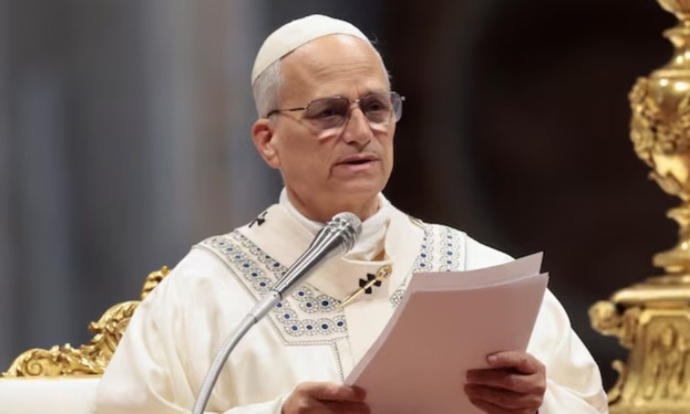 ট্রাম্পের সমালোচনার জবাব দিলেন পোপ লিও চতুর্দশ, জানালেন কঠোর অবস্থান