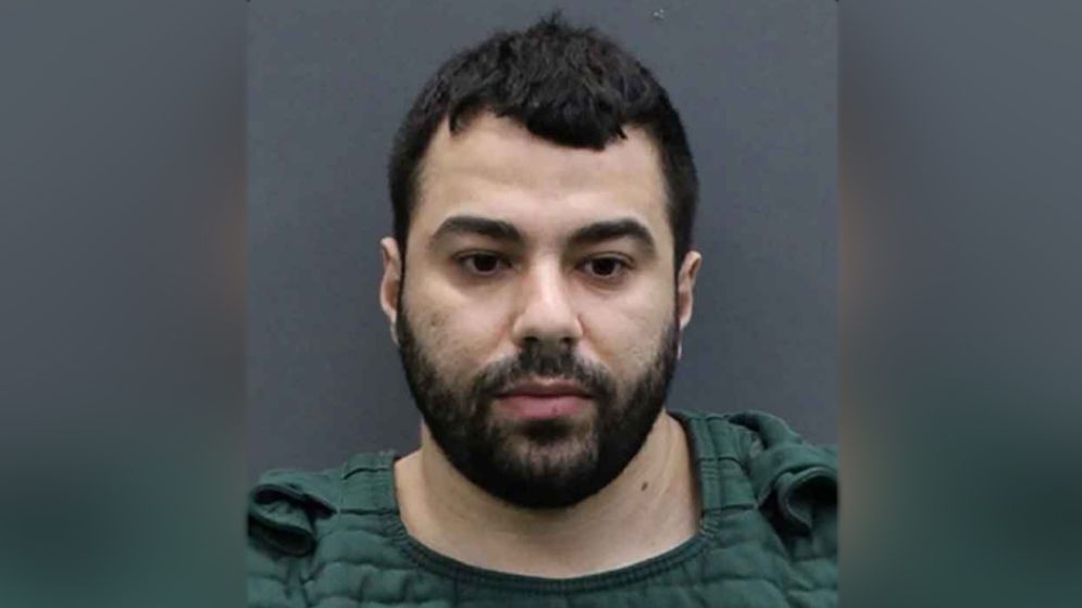 দুই বাংলাদেশি শিক্ষার্থী খুন, হিশামের অন্ধকার অতীত ঘিরে চাঞ্চল্য