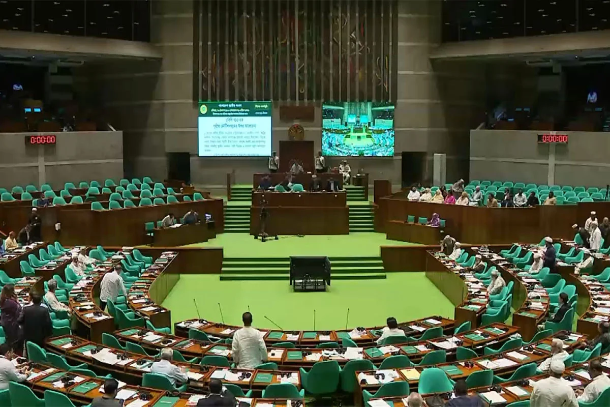 জ্বালানিসংকট সমাধানে ১০ সদস্যের প্রস্তাবিত কমিটি সংসদে পাস