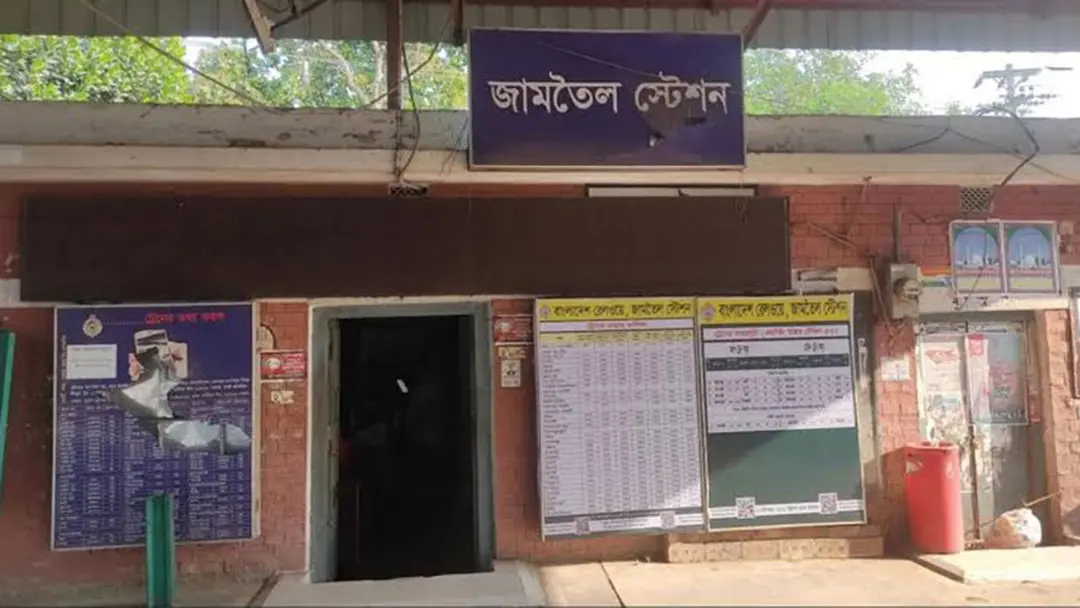 সিরাজগঞ্জে ট্রেন দুর্ঘটনায় দুইজন নিহত