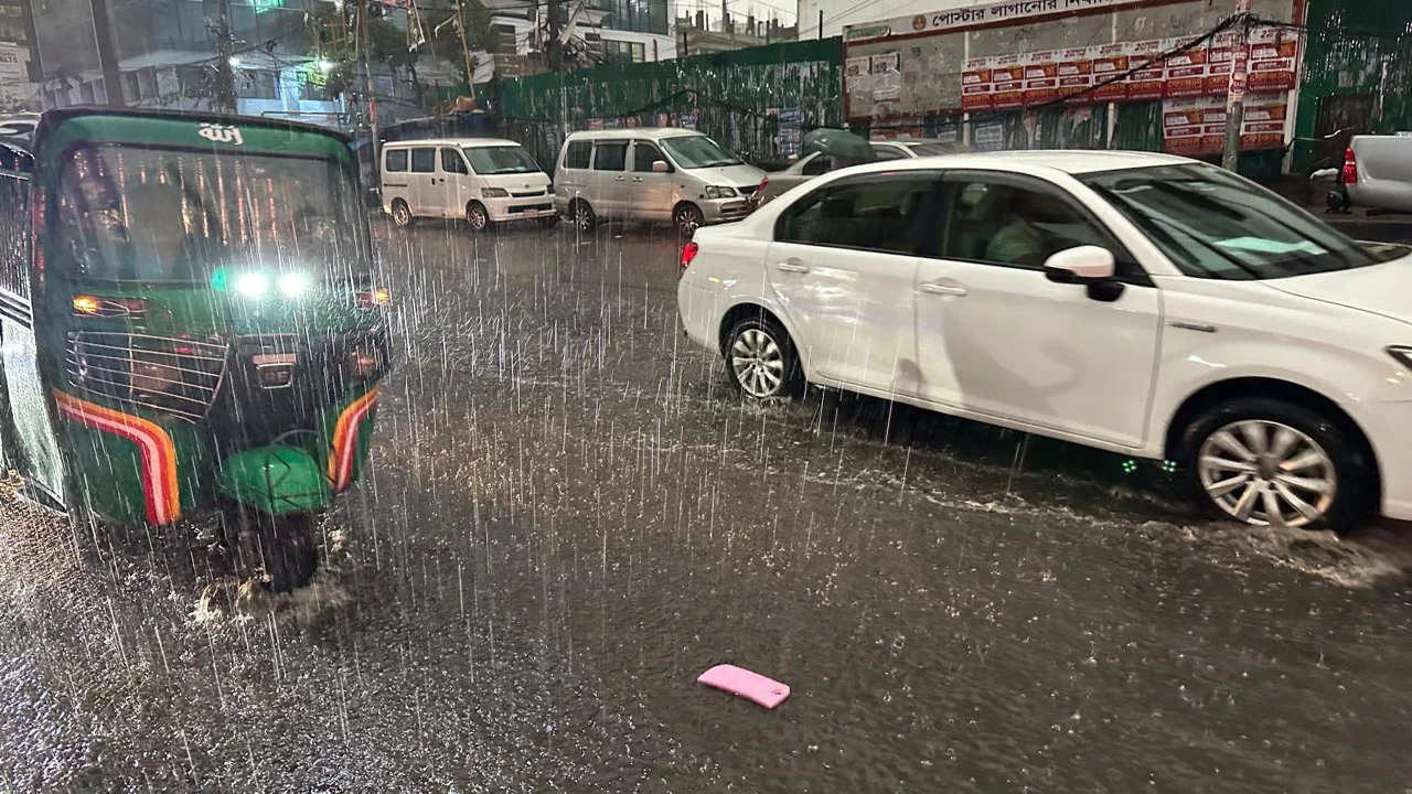 টানা তাপপ্রবাহের পর স্বস্তির মধ্যেও অস্বস্তি, কাল থেকে বাড়বে বৃষ্টি