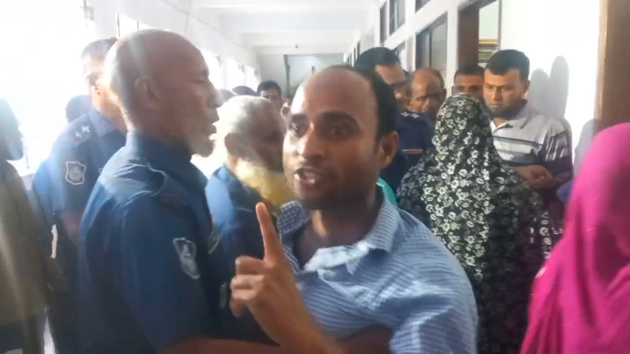 ময়মনসিংহে কৃষক হত্যা মামলায় ৩ জনের মৃত্যুদণ্ড