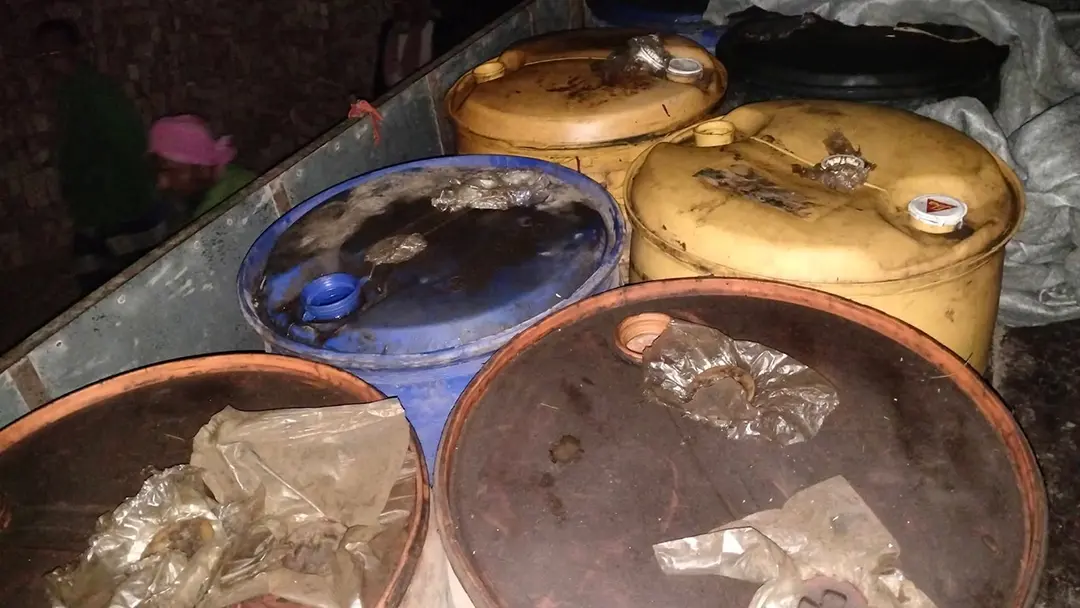 চাঁপাইনবাবগঞ্জে ৮ হাজার লিটার জ্বালানি পাচারের চেষ্টা