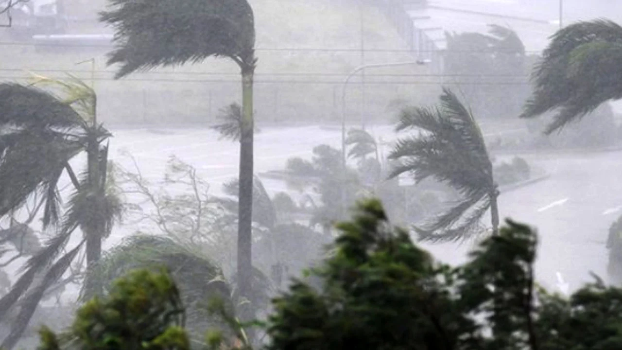 বঙ্গোপসাগর উত্তাল, কালবৈশাখী ঝড় ও অতিভারী বৃষ্টির পূর্বাভাস