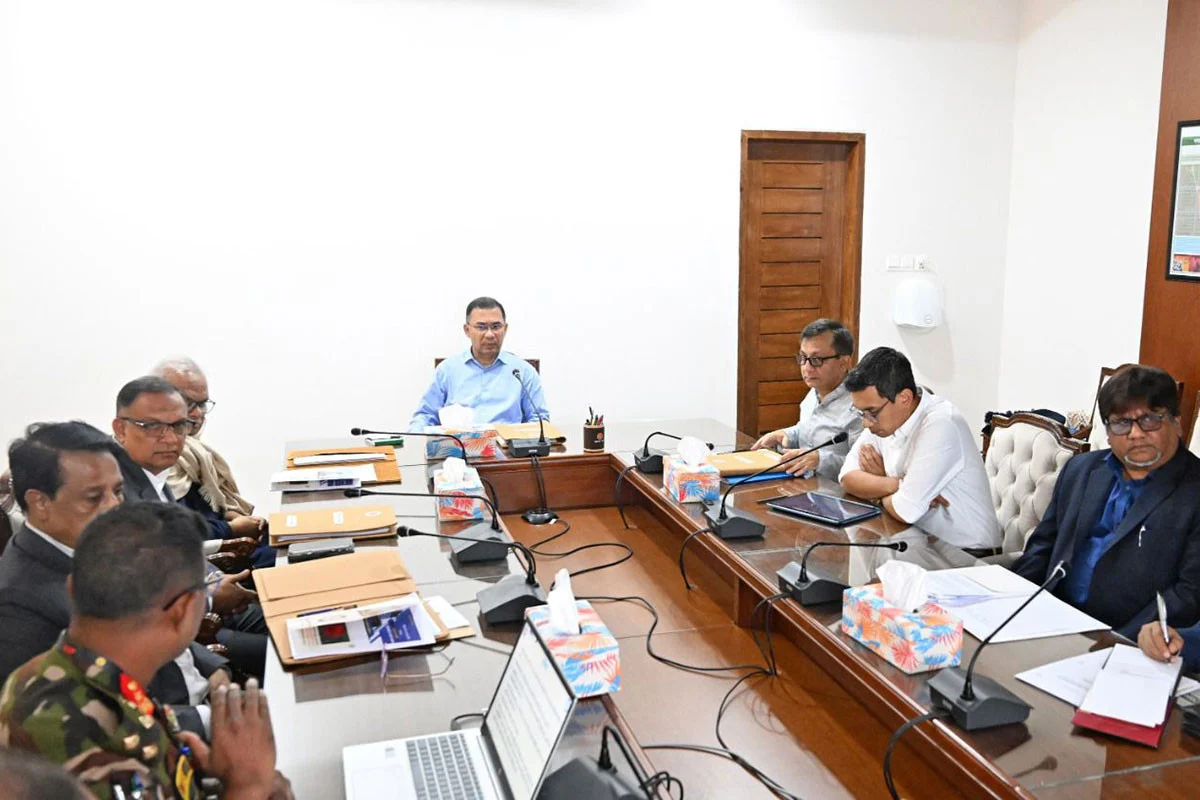 বিনিয়োগ বাড়াতে বিদ্যমান জটিলতা দূর করা জরুরি : প্রধানমন্ত্রী