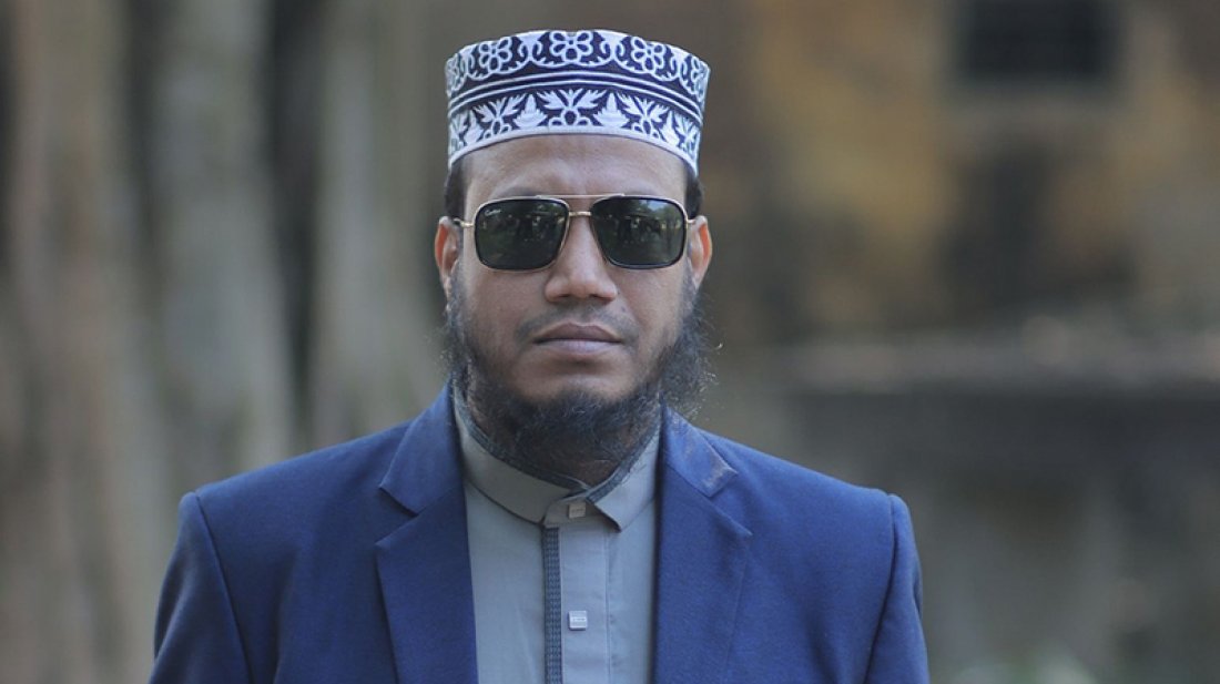 কুষ্টিয়া সরকারি কলেজে এমপি আমির হামজাকে ঘিরে হট্টগোল 