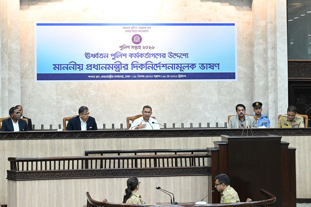 রাজনৈতিক পরিচয় নয়, অপরাধ দেখেই ব্যবস্থা নেওয়ার নির্দেশ প্রধানমন্ত্রীর