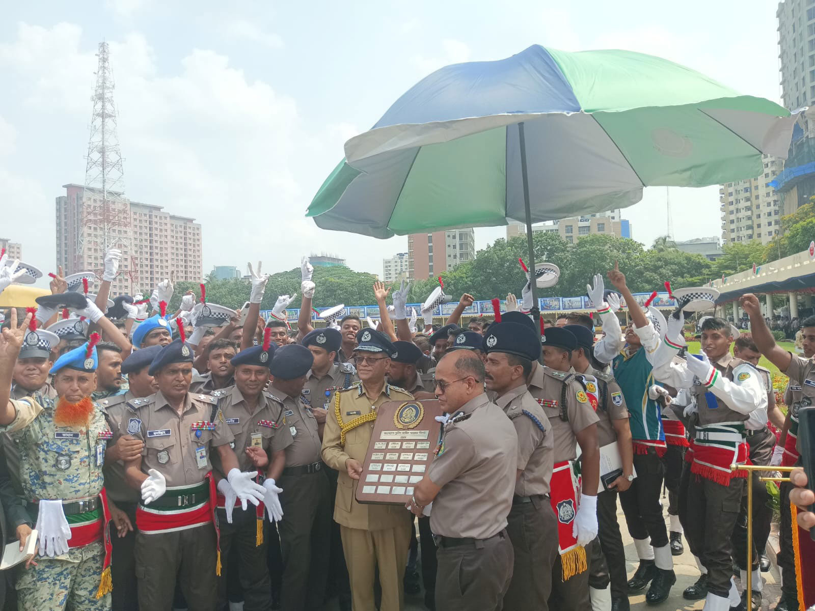 পুলিশ সদস্যরা মাদকে জড়িত থাকলে কোনো ছাড় নয়: আইজিপি 