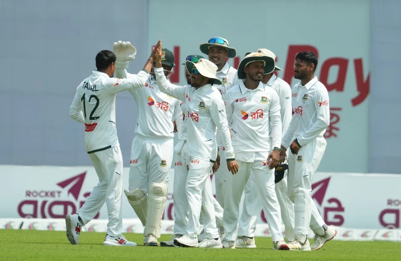 পাকিস্তানকে ২৩২ রানে থামিয়ে ৪৬ রানের লিড বাংলাদেশের