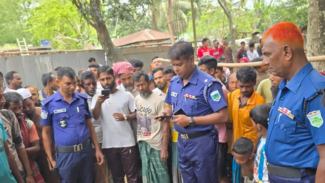 বগুড়ায়  দুই ভাইকে কুপিয়ে হত্যা