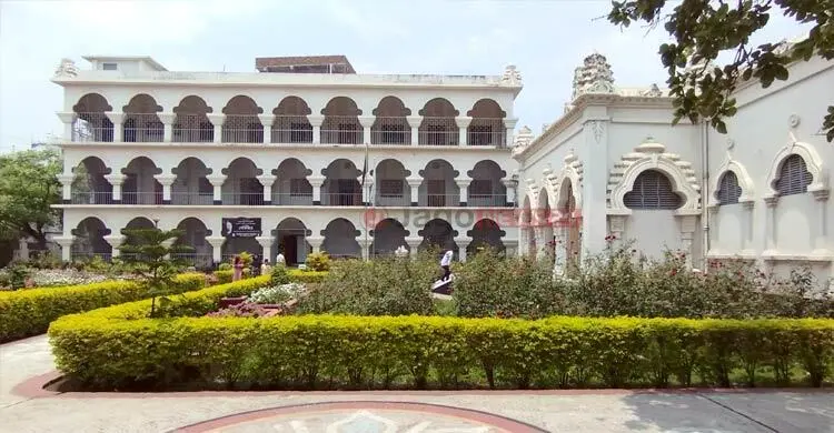 বরেন্দ্র জাদুঘরের ১৭ হাজার নিদর্শনের ১৬ হাজারই গুদামবন্দি