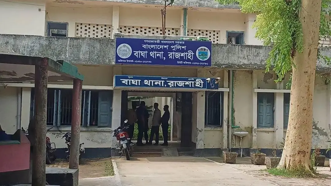 পদ্মার চরে দুইজন গুলিবিদ্ধ, সন্ধান মিলছে না একজনের