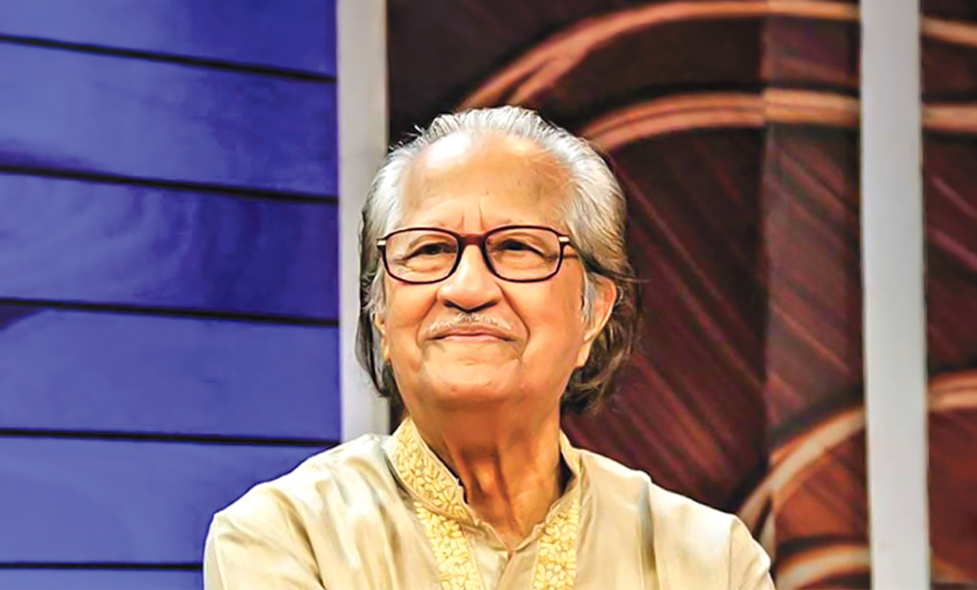 আইসিইউতে মুস্তাফা মনোয়ার