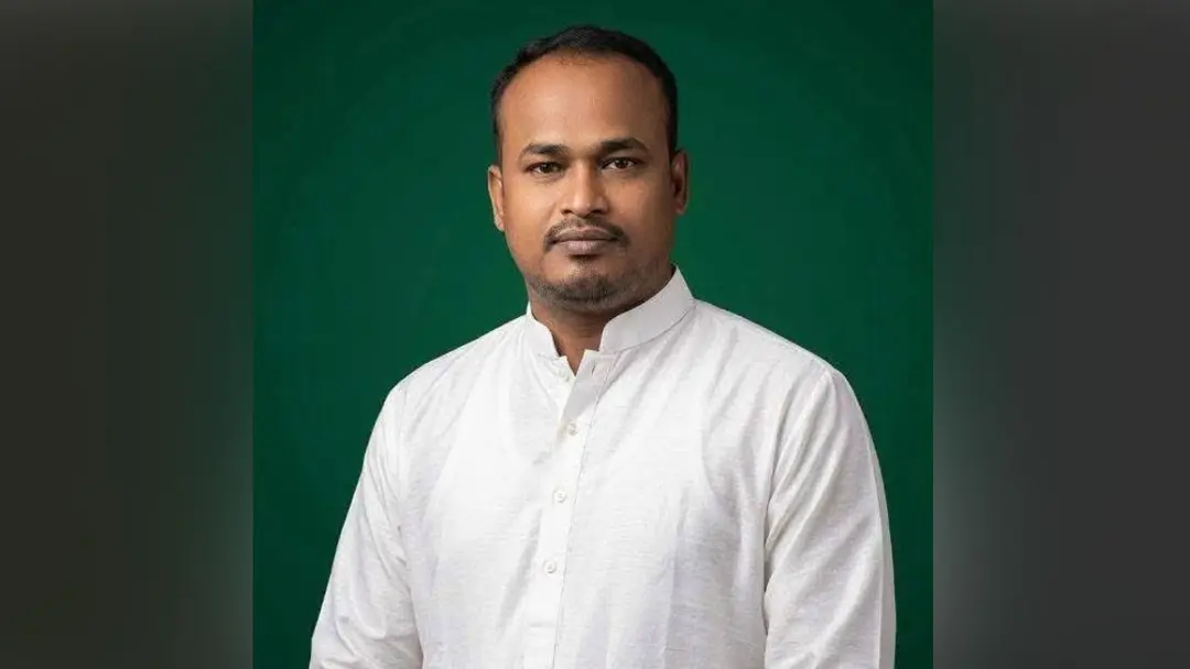 ঈশ্বরদীতে স্বেচ্ছাসেবক দলের আহ্বায়ককে কুপিয়ে জখম