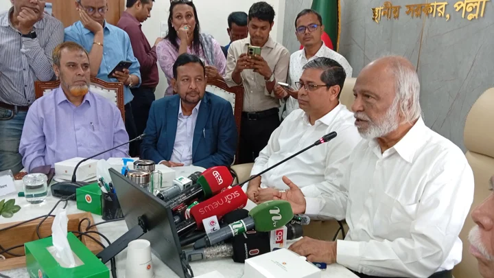 পাঁচ ধাপে হবে স্থানীয় সরকার নির্বাচন : ড. মঈন খান