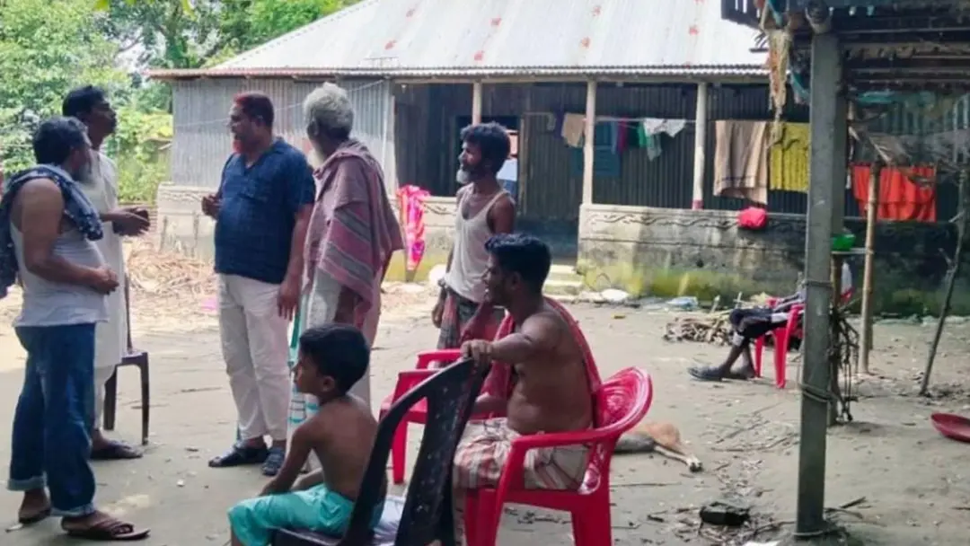 বগুড়ায় বাসি তরকারি খেয়ে গৃহবধূর মৃত্যু, হাসপাতালে ৩ জন