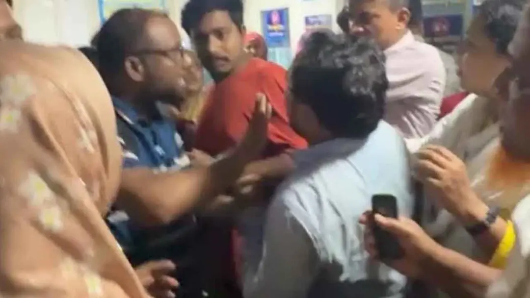 নিথর পড়ে ছিল ৯ মাসের শিশু, পিআইসিইউতে মেলেনি কোনো ডাক্তার
