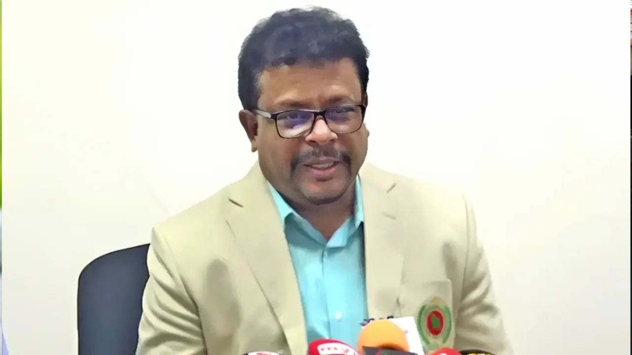অনুসন্ধানে পাওয়া তথ্যের ভিত্তিতেই আসিফের বিষয়ে পদক্ষেপ: দুদক সচিব