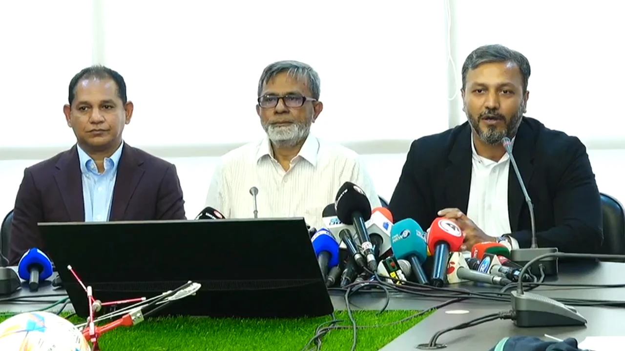 আসিফ নজরুলের সিদ্ধান্তেই বিশ্বকাপে যায়নি বাংলাদেশ: তদন্ত কমিটি