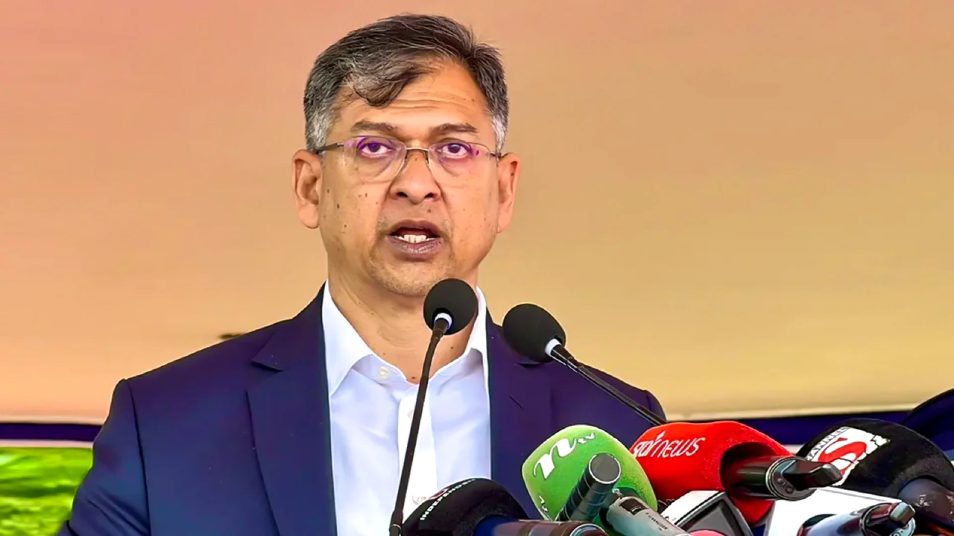 বিএনপিকে চাঁদাবাজ বললে বিচার করবে জনগণ: স্বরাষ্ট্রমন্ত্রী