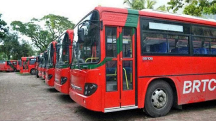 দুর্গাপূজায় প্রথমবারের মতো সারা দেশে থাকছে বিশেষ বাস সার্ভিস