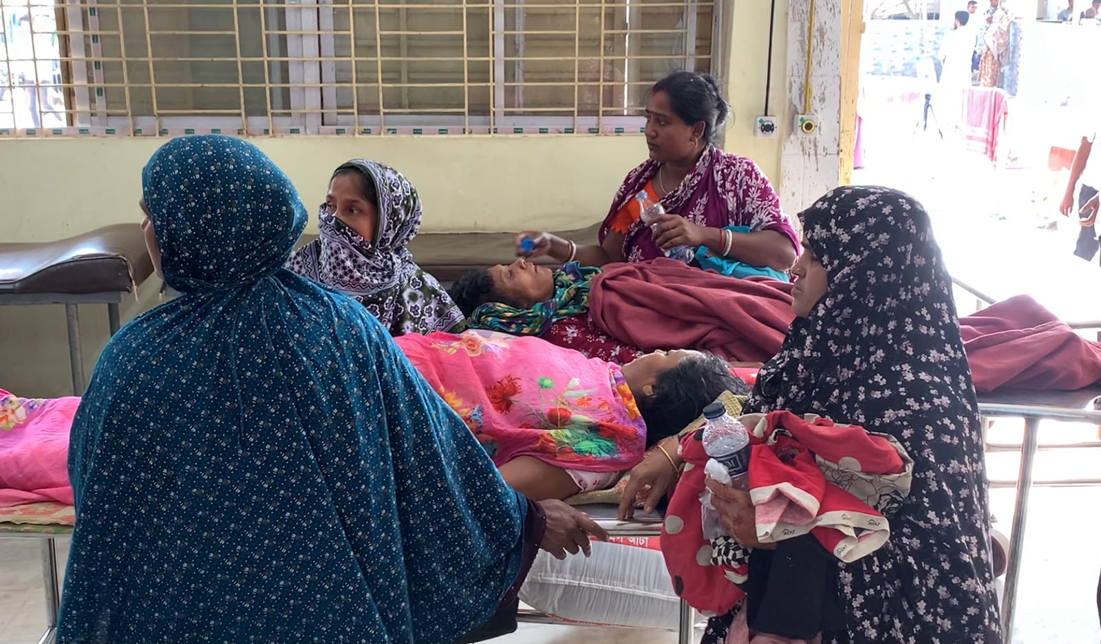রামেকে ইন্টার্ন চিকিৎসকদের কর্মবিরতি প্রত্যাহার