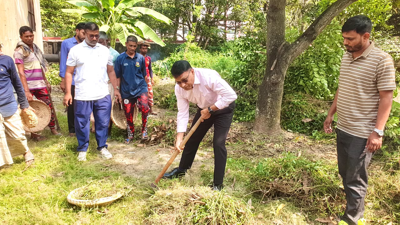 ডেঙ্গু প্রতিরোধে পরিচ্ছন্নতা ও সচেতনতার আহ্বান রাজশাহীর জেলা প্রশাসকের