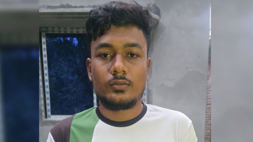 শুধু একটা স্নাইপারের অভাব ছিল’ মন্তব্যকারী সেই যুবক রিমান্ডে