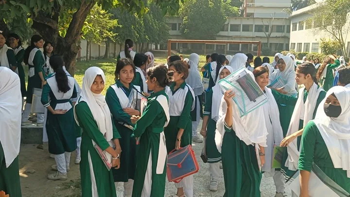 এসএসসির নির্বাচনি পরীক্ষার প্রশ্ন ফাঁস, বিক্রির অভিযোগ ১৫০০ টাকায়