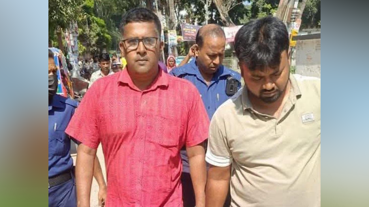ঝিনাইদহের সেই সাংবাদিকদের ‘ফাঁসাতে’ এবার পুলিশের সঙ্গে যোগ দিলেন যুবদল নেতা